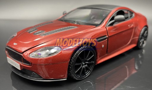 Aston Martin V12 Vantage S в масштабе 1:24, Motormax 79322