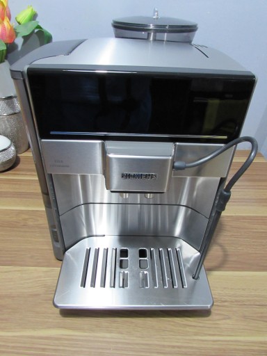 Эспрессо-машина Siemens TE607F03DE 1500 Вт EQ6