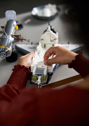 LEGO — CREATOR EXPERT — Шаттл NASA DISCOVERY — 10283