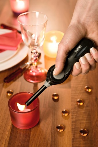 ЗАЖИГАЛКА BIC MEGALIGHTER, ГАЗОВАЯ ЗАЖИГАЛКА С НЕСКОЛЬКИМИ ДЛИННЫМИ СВЕЧАМИ x2