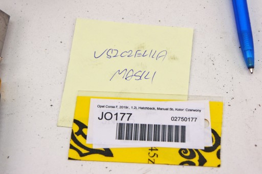 JO177 Уплотнитель капота Opel Corsa F