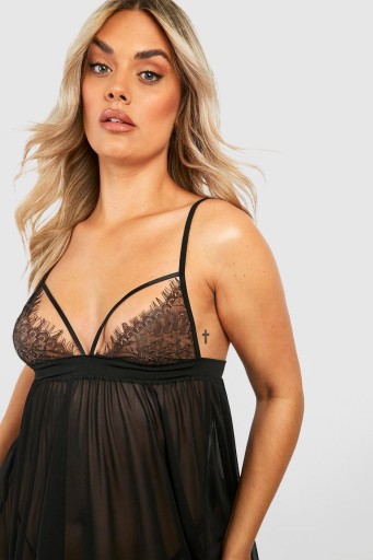 4A4A21 P28 BOOHOO PLUS ЧЕРНАЯ КОМБИНАЦИЯ С КРУЖЕВОМ, 6XL