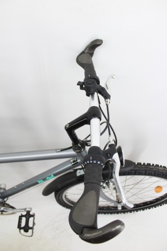 КРАСИВЫЙ MTB ВЕЛОСИПЕД «ВОЛШЕБНЫЕ» КОЛЕСА 26 ДЮЙМОВ SHIMANO STX 21 ПЕРЕДАЧА