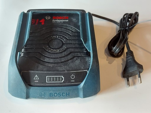 Wielonapięciowa Ładowarka indukcyjna Bosch GAL 1830 W kod- 2607225845