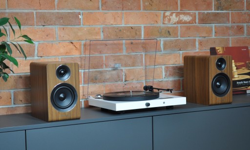 PRO-JECT JUKE BOX E + BT + ACOUSTIC ENERGY AE100