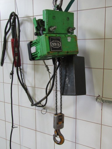 STAHL ELEKTROWCIĄG 250kg 450cm 2 biegi WCIĄGNIK ŁAŃCUCHOWY WCIĄGARKA 2,5T