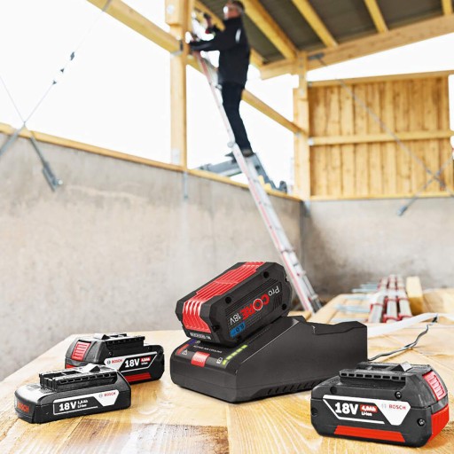 Быстрое зарядное устройство 14,4 В-18 В 16 А BOSCH GAL 18 В-160 C