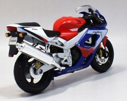 HONDA CBR 900RR Fireblade 1:18 Велли металл