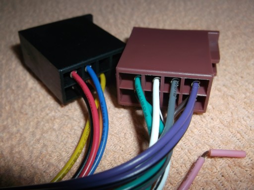 ISO РАЗЪЕМ SONY CDX-GT300, CDX-GT500 оригинал НОВЫЙ
