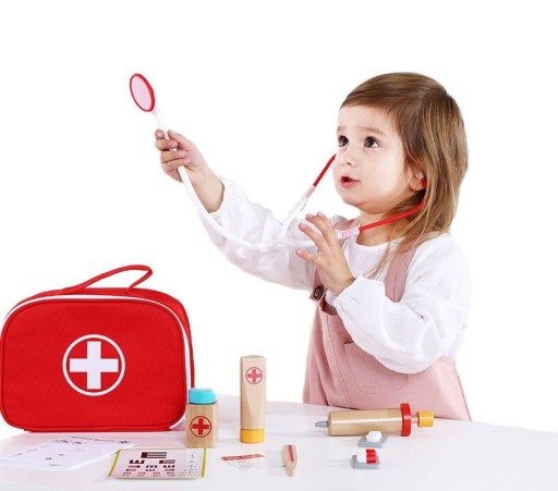 ДЕРЕВЯННЫЙ НАБОР МАЛЕНЬКОГО ДОКТОРА, АКСЕССУАРЫ, СУМКА ДЛЯ ИГРУШЕК TooKY