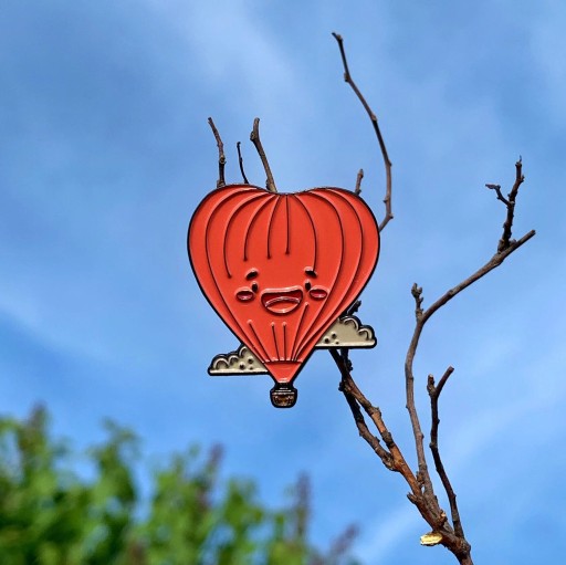 Pinsy reklamowe 200 SZT. Przypinki na zamówienie Pinsy Z własnym wzorem