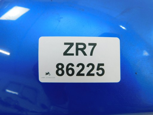 ПЕРЕДНЕЕ КРЫЛО KAWASAKI ZR7