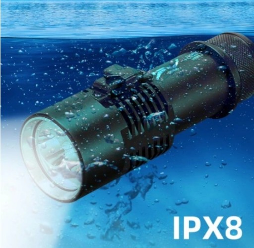 СВЕТОДИОДНАЯ ЛАМПА ДЛЯ ДАЙВИНГА 5000лм LED P70 IPX8