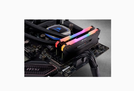 Corsair Vengeance Rgb Pro 32 ГБ (2x16 ГБ) DDR4