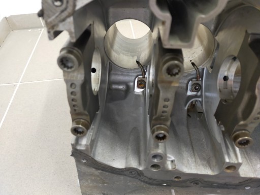 AUDI Q3 8U LIFT БЛОК ДВИГАТЕЛЯ 1.4 FSI 04E103011CL 04E100034F ЧЕХИЯ 2015