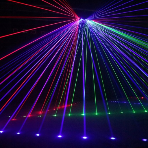 ЛАЗЕРНЫЙ СВЕТ С 6 ЛИНЗ RGB ДВИЖУЩЕГОСЯ ЛУЧА