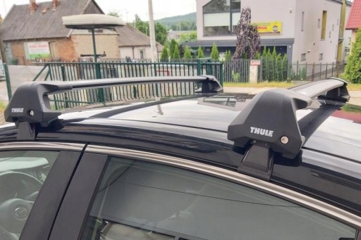 Багажник Thule на крышу HYUNDAI i30 седан с 2021 г.