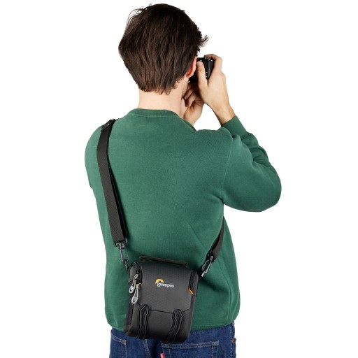 Сумка Lowepro Adventura SH 120 III