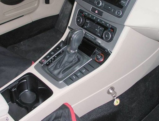 ЗАМОК КОРОБКИ ПЕРЕДАЧ VW Passat B6 B7 CC DSG 2010