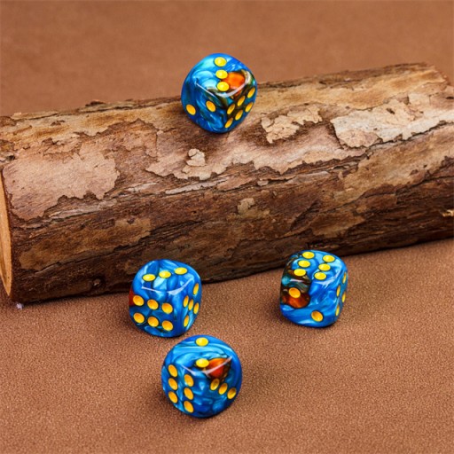ZESTAW 10 KOSTEK K6 RPG KOŚĆ SZEŚCIOŚCIENNA YONDU UDONTA 1,1 CM