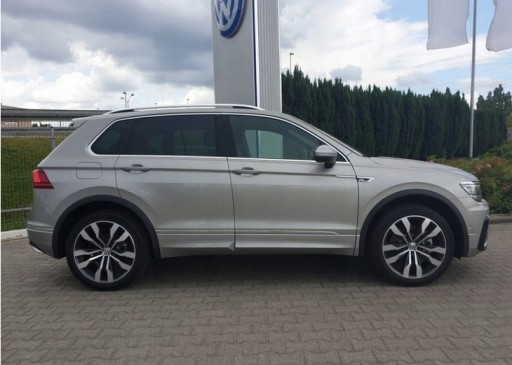 ЭМБЛЕМА VW R LINE RLINE ЛОГОТИП TIGUAN MK II