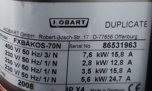 Встраиваемая экспресс-посудомоечная машина Hobart FX 70N.