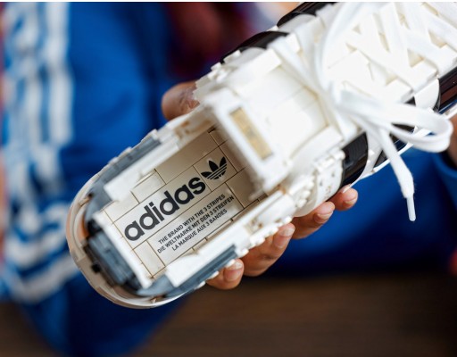 КРОССОВКИ ADIDAS ORIGINALS SUPERSTAR LEGO 10282 CREATOR