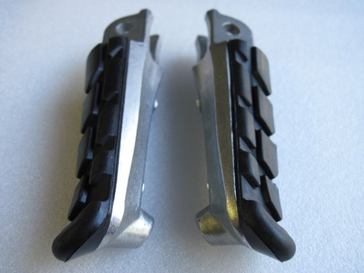Подножки передние 2 шт HONDA CB600 HORNET 07-13+другие