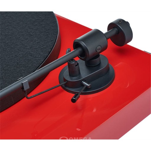Pro-Ject Juke Box E красный «все в одном», OM5E