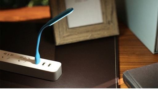 СИЛИКОНОВАЯ 6-СВЕТОДИОДНАЯ ЭНЕРГОСБЕРЕГАЮЩАЯ USB-ЛАМПА ДЛЯ КОМПЬЮТЕРА - СИНЯЯ