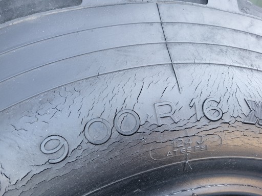 ШИНА MICHELIN 9.00 9.00 - R 16 X XL 9.00R16