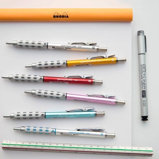 OŁÓWEK AUTOMATYCZNY GRAPHGEAR 1000 CZARNY PENTEL