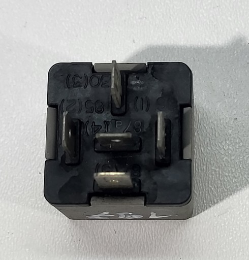 Реле OMRON 58099R Piaggio MP3 400 06-12