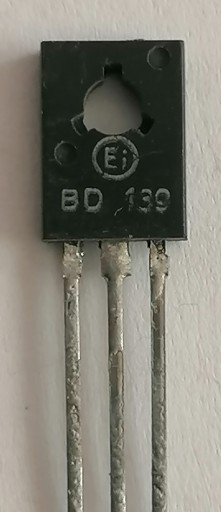 Транзистор БД 139
