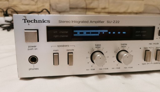 УСИЛИТЕЛЬ TECHNICS SU-Z22 ФУНКЦИОНАЛЬНЫЙ