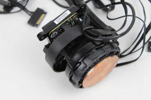 MSI MPG CORELIQUID K240