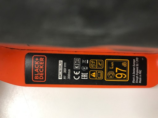 Аккумуляторная бензопила Black&Decker GKC3630L20