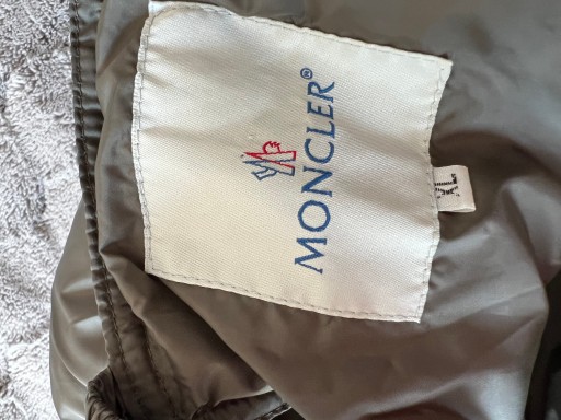 Зимние пуховики Moncler, 2 года / 3144n