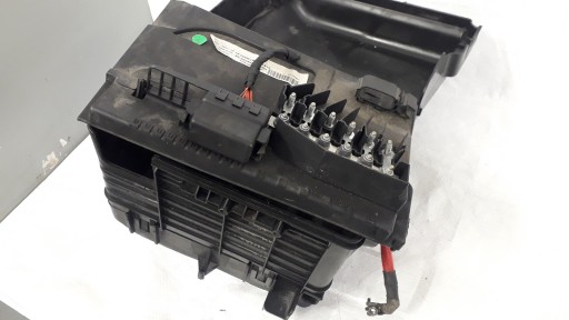 КОРПУС АККУМУЛЯТОРА VW SEAT SKODA 6Q0915419G