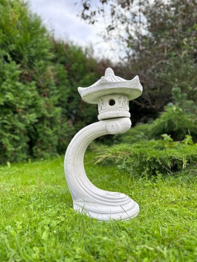 Betonowa Latarnia Lampa Japońska na łuku Pagoda Ozdoba do ogrodu 70 cm 26kg