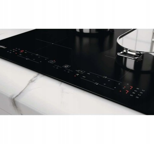 Встраиваемый комплект Whirlpool из 4 предметов Черный