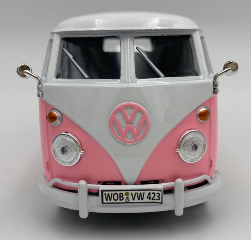 Volkswagen (T1) с подставкой для мороженого 1:24 Motormax 79672