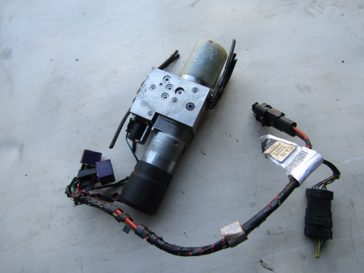 9674392280 НАСОС НА КРЫШЕ PEUGEOT 207 CC 07 12R