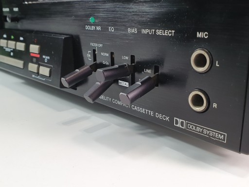 Кассетный магнитофон WEGA.
