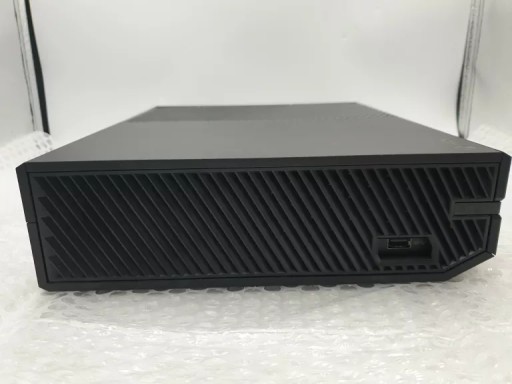 KONSOLA XBOX ONE 1540 1TB PAD KINECKT 2XGRA