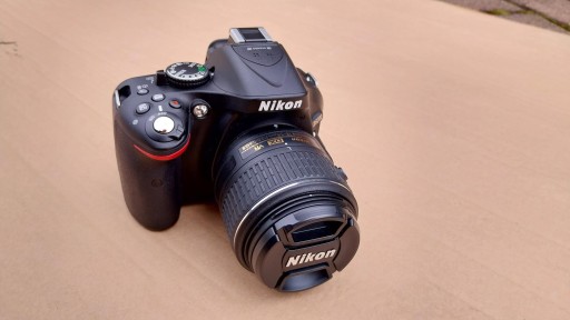 ЦИФРОВАЯ зеркальная фотокамера NIKON D5200 + ОБЪЕКТИВ 18–55