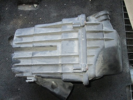 OBUDOWA FILTRA POWIETRZA BERLINGO 9643853880 1.9D