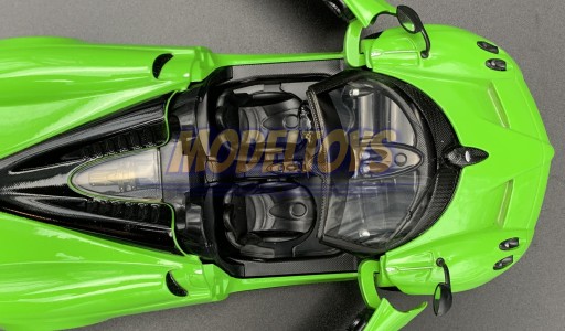 PAGANI Huayra Roadster зеленый 1:24 Motormax 79354