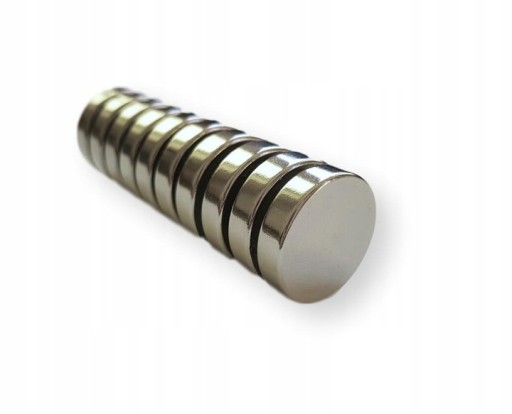 НЕОДИМОВЫЙ МАГНИТ NEODOYMWE MAGNETS 20x4 мм