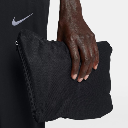 Женская куртка NIKE черная ветровка R S 933466010